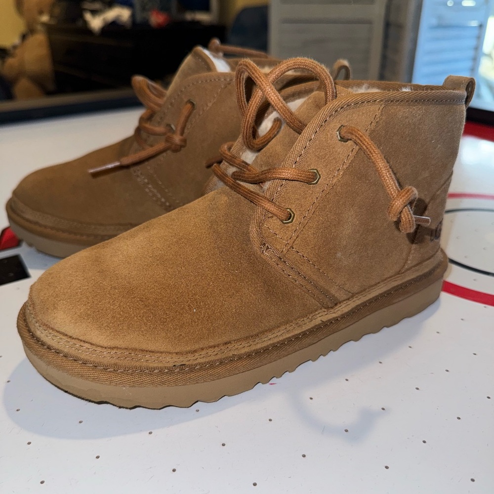 Big kids UGG chukka boots